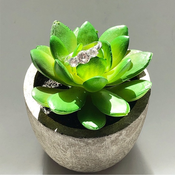 Sterling Silver Three Sparkling Stone Ring - Picture 9 of 14